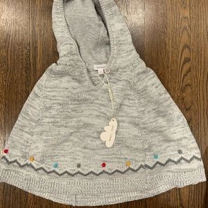 Kids 2t poncho with hood and Pom Pom.